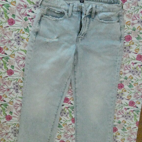 Lucky Brand Light Blue Straight Leg Jeans - Picture 6 of 9